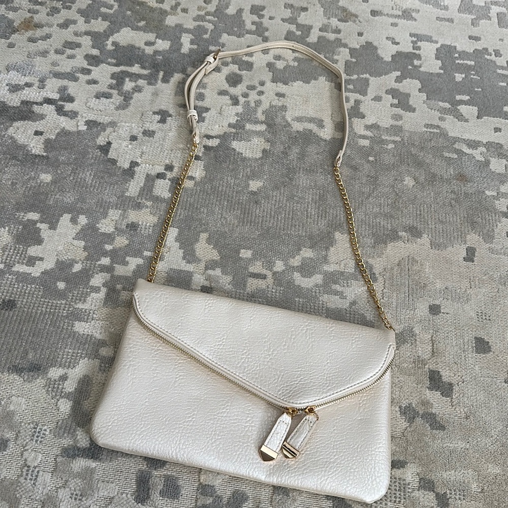 Urban Expressions Bag Shiny Cream - Never used
